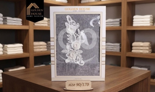 الملابس، الأحذية والزينة في مدينة بيروت - منشفة عرايسية قطن مصري فاخر | Premium Egyptian Cotton Bridal Towel