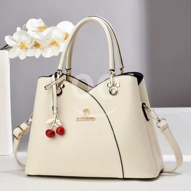 حقيبة يد نسائية أنيقة بخرز الكرز وتصميم عصري | Elegant Women's Cherry Charm Handbag Moder… — 4