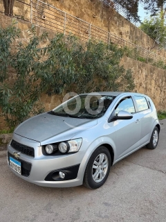 Chevrolet sonic 2012
