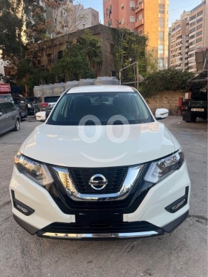 نيسان في فرن الشباك - Nissan rogue S 2017