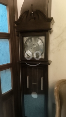 طاولة سفرا مع ٨ كراسي — 2
