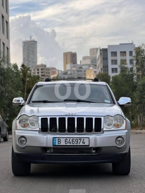 Jeep in Beirut City - Cherokee 2008