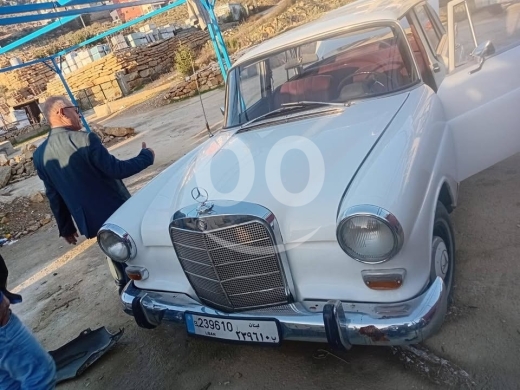 Mercedes-Benz in Beirut City - Mercedes benz 200 1967