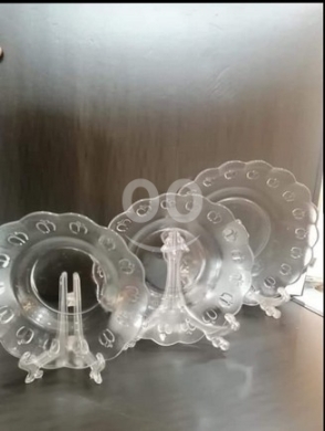 Kitchen appliances in Taalabaya - طقم صحون زجاج شفاف بتصميم تفاحة - ٣ قطع | Vintage Clear Glass Apple Shaped Plates - Set of 3