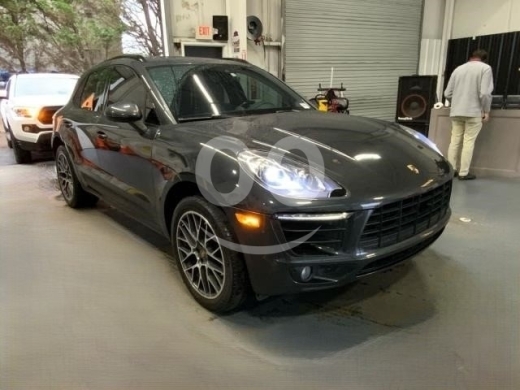 Porsche in Bouar - Porsche macan s 2018