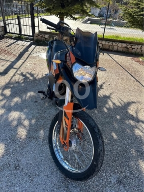 موتوسيكل و دراجات نارية ورباعية في حوش الزرعان - Cros 250cc
