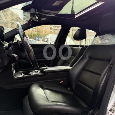 مرسيدس E350 موديل 2010 نظافة ممتازة | 2010 Mercedes-Benz E350 Luxury Sedan — 2
