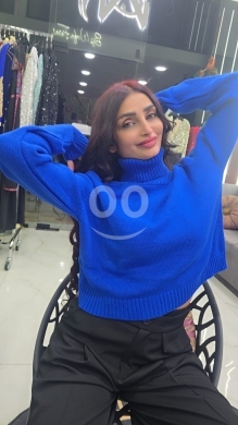 Clothes, Footwear & Accessories in Tripoli - كنزة صوفية نسائية بياقة عالية ولون أزرق ملكي جذاب | Royal Blue Turtle Neck Knitted Sweater for Women