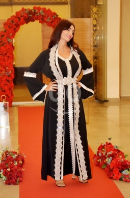قفطان مغربي أسود ملكي بتطريزات فضية يدوية وحزام خصر فاخر | Majestic Black Moroccan Kaftan… — 2