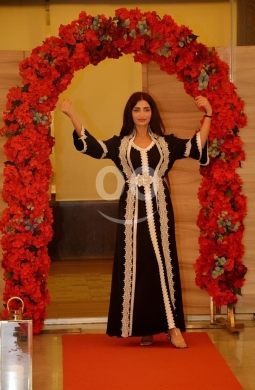 Clothes, Footwear & Accessories in Tripoli - قفطان مغربي أسود ملكي بتطريزات فضية يدوية وحزام خصر فاخر | Majestic Black Moroccan Kaftan with Silve