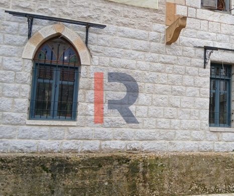 R9-3216 Old Lebanese House for Sale in Metn – Mar Elias Street — 4