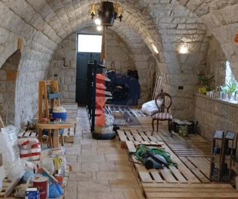 R9-3216 Old Lebanese House for Sale in Metn – Mar Elias Street — 3
