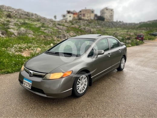Honda in Beirut City - Honda civic 2006