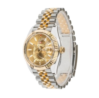 ساعة رولكس سكاي دويلر: رمز الفخامة للمسافرين | Rolex Sky-Dweller: The Ultimate Traveler’s… — 2