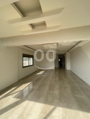 Apartments for sale in Betchay - شقة لقطة للبيع في بطشاي 180م مع سطح قرميد وإطلالة | Prime 180sqm Apartment for Sale in Betchay