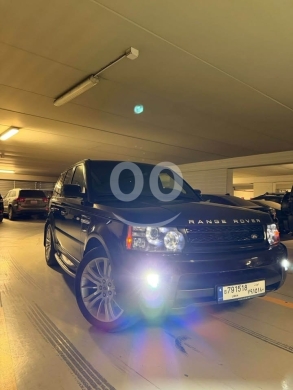 Land Rover dans Beyrouth - Range rover Model 2010