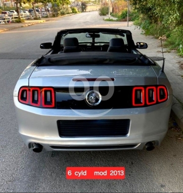 Ford in Furn Al Chebak - 2013 Ford Mustang 6cyld excellent condition