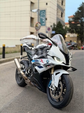موتوسيكل و دراجات نارية ورباعية في مدينة بيروت - BMW S1000 2023