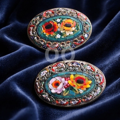 Antiques & Collectibles in Achrafieh - Pair of Antique Micro Mosaic Brooches