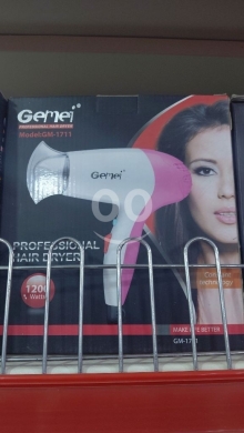 Health & Beauty in Choueifat - مجفف شعر جيمي الاحترافي 1200 واط بتصميم عصري وأنيق | Gemei Professional Hair Dryer 1200W Pink&White