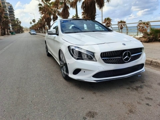 مرسيدس بنز في مدينة بيروت - Mercedes CLA 250 2019