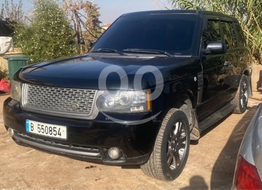 Land Rover dans Baalback - Range rover موديل ٢٠٠٤