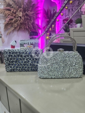Clothes, Footwear & Accessories in Tripoli - حقيبة سهرة مرصعة بالكريستال للسهرات | Elegant Crystal Evening Clutch Bags for Parties