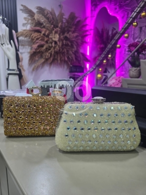 Clothes, Footwear & Accessories in Tripoli - حقيبة سهرة مرصعة بالكريستال للسهرات | Elegant Crystal Evening Clutch Bags for Parties