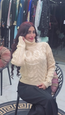 Clothes, Footwear & Accessories in Tripoli - كنزة صوفية ناعمة بياقة عالية وتصميم ضفائر | Elegant High-Neck Cable Knit Soft Woolen Sweater