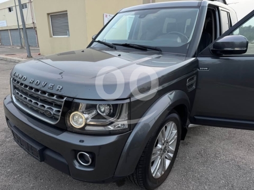 لاند روفر في زغرتا - Land Rover lr4 mod 2014