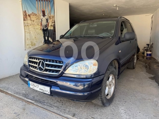 Mercedes-Benz in Bouar - Mercedes ml 320 1999