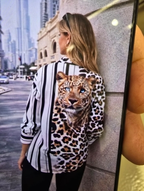 قميص نسائي مودرن بنقشة نمر ومخطط | Modern Tiger Print & Striped Women's Shirt — 2