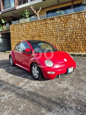 Volkswagen in Beirut City - Volkswagen Beetle موديل ٢٠٠٠