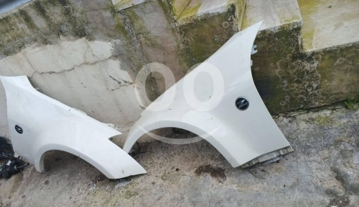 Vehicles accessories in Saida - front bumper and fenders 350z