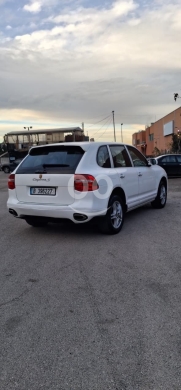 بورش كاين إس موديل 2008 ستة سلندر بحالة ممتازة | 2008 Porsche Cayenne S V6 Full Option — 4