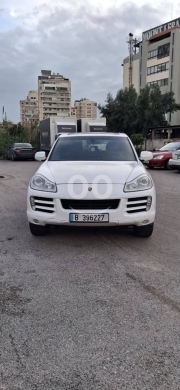 Porsche in Beirut City - Porsche cayenne s 2008