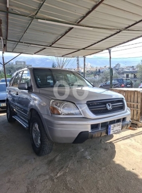 Honda in Zgharta - Honda pilot 2004