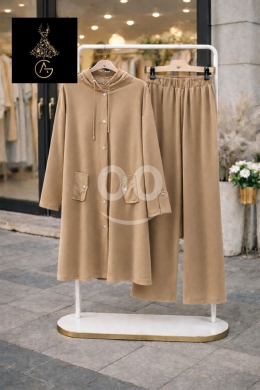Clothes, Footwear & Accessories in Loussiya - طقم نسواني