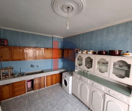 R9-3244 Apartment for Sale in Tall Tripoli – 200 m² — 4