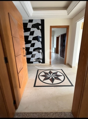 Apartments for rent in Adma - شقة فخمة مفروشة للإيجار في أدما، ٤ غرف نوم، ٣٠٠ متر | Luxury 300sqm Furnished Flat in Adma nearSABIS