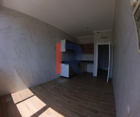 R9-3245 Apartment for Sale in Abou Samra Outour Tripoli – 190 m² — 8