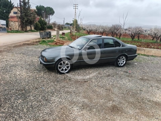 BMW in Touweiti - E34 1989
