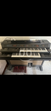 Antiques & Collectibles dans Baabda - yamaha electone fe-50m