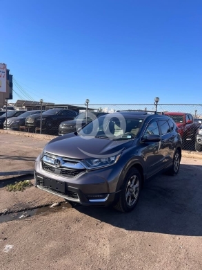 Honda in Jbeil - هوندا CR-V موديل 2017 بحالة ممتازة - دفع رباعي اعتمادي | 2017 Honda CR-V Excellent Condition SUV