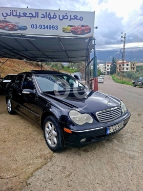 Mercedes-Benz in Zgharta - Mercedes C 320 2001