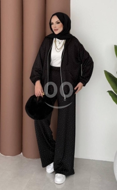 Clothes, Footwear & Accessories in Loussiya - طقم نسواني
