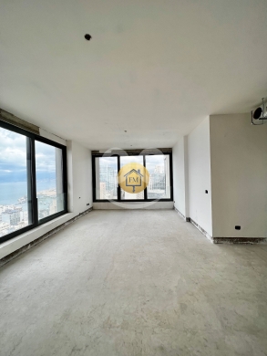 Apartments for sale in Ain Mreisseh - Luxurious Apartment for Sale in Ain El Mreisseh