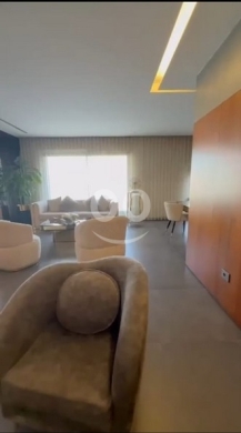 Apartments for sale in Saida - شقة 300م وتراس 100م بمواصفات فيلا في مجدليون | 300sqm Luxury Apt with 100sqm Terrace in Majdelyoun