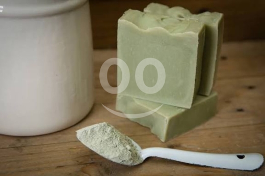 Health & Beauty in Biaqout - صابون الطين الفرنسي المهدئ للوجه لتنظيف البشرة الحساسة | French Clay Face Soothing Soap
