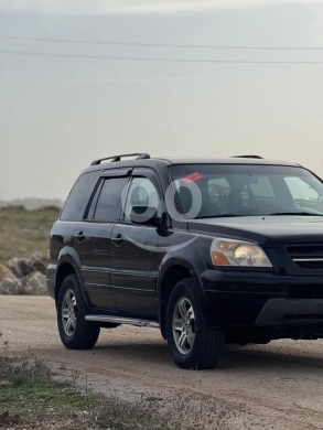 Honda in Dahr el-Ahmar - Honda pilot 2004